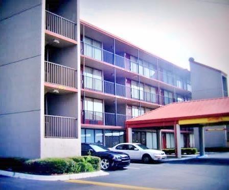 Budgetel Inn&Suites Birmingham Exterior foto